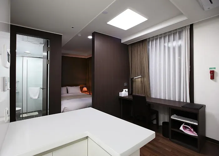 Urban Place Gangnam Hotel