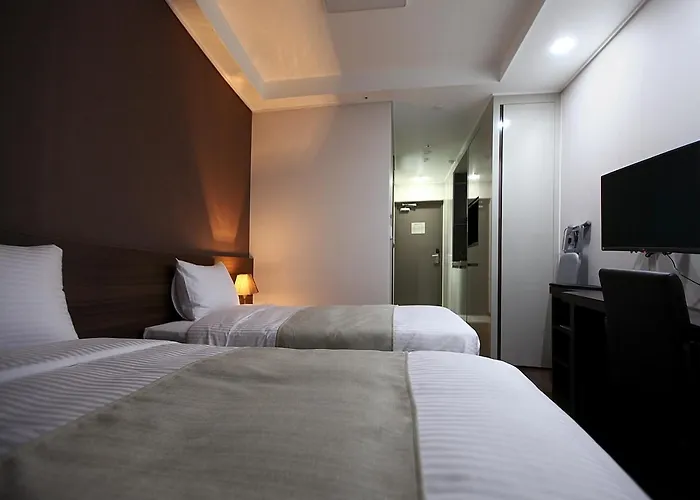 Urban Place Gangnam 3*